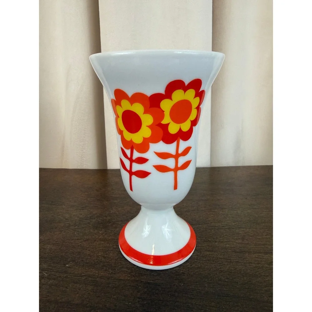 VTG 1970s Set‎ of THREE MCM Ceramic Chalice Cups Retro Orange Daisy Pattern